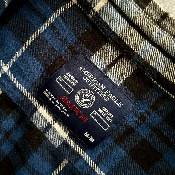 American Eagle Outfitters Athletic Fit Button Up Cotton Plaid Flannel Shirt, M - Picture 2 of 6